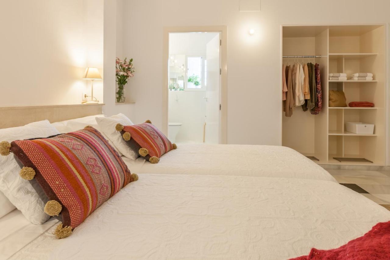 Apartamento Deluxe Calle Imagen Севилья Экстерьер фото