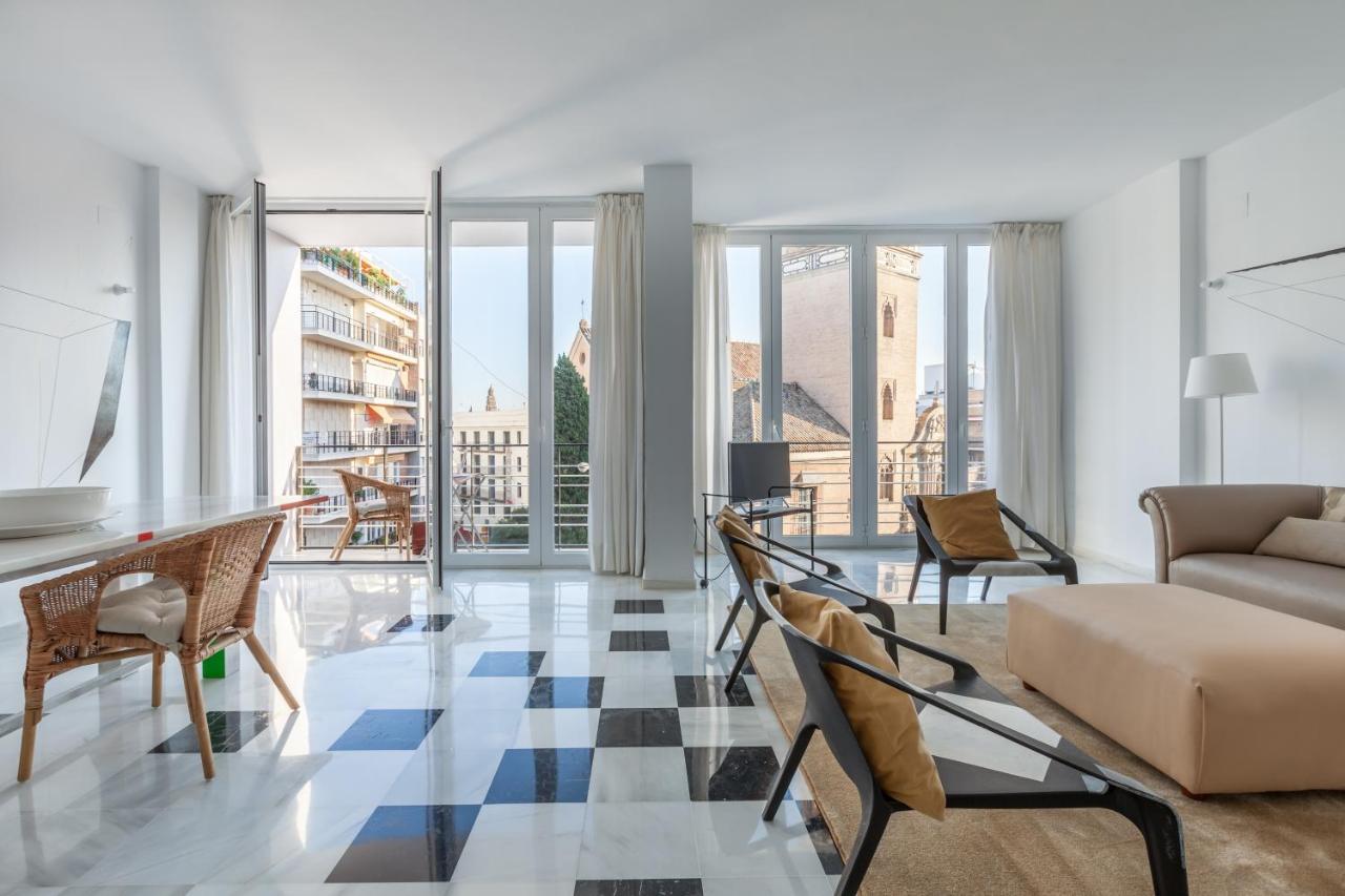 Apartamento Deluxe Calle Imagen Севилья Экстерьер фото