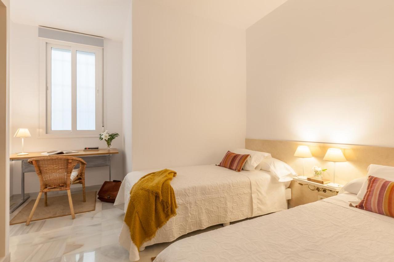 Apartamento Deluxe Calle Imagen Севилья Экстерьер фото